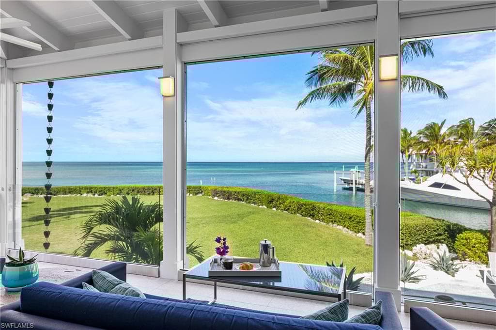 186 Bayview Dr, Islamorada, FL 33036-15