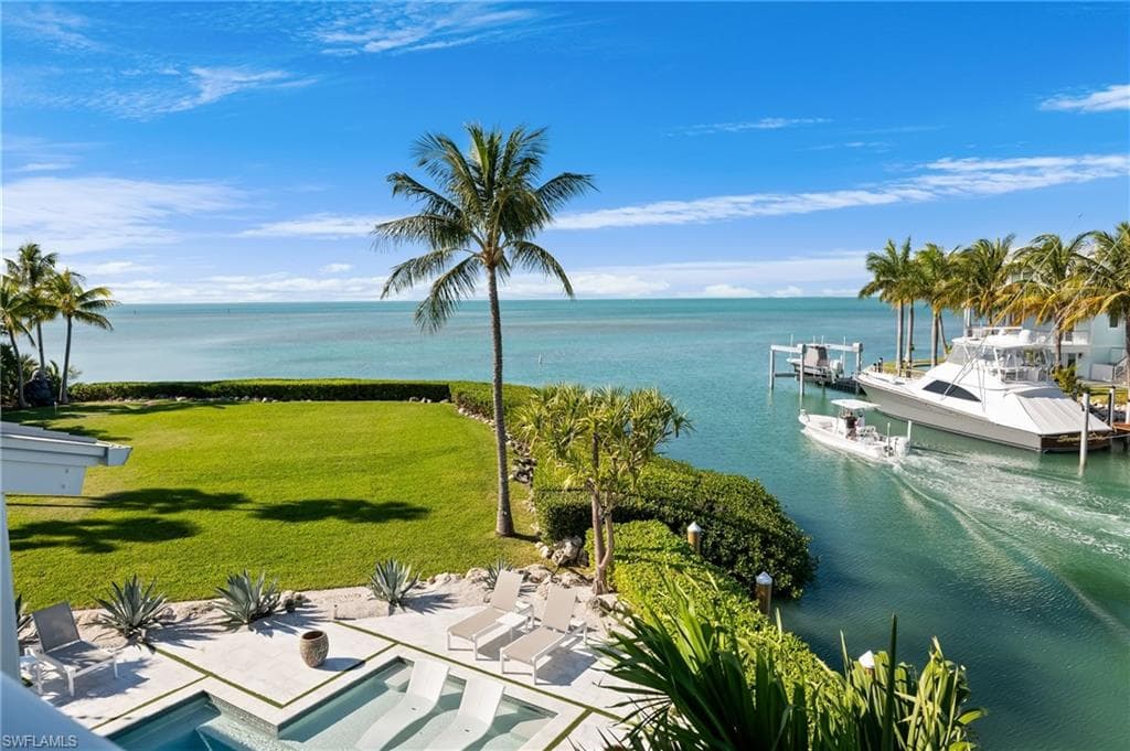 186 Bayview Dr, Islamorada, FL 33036-17