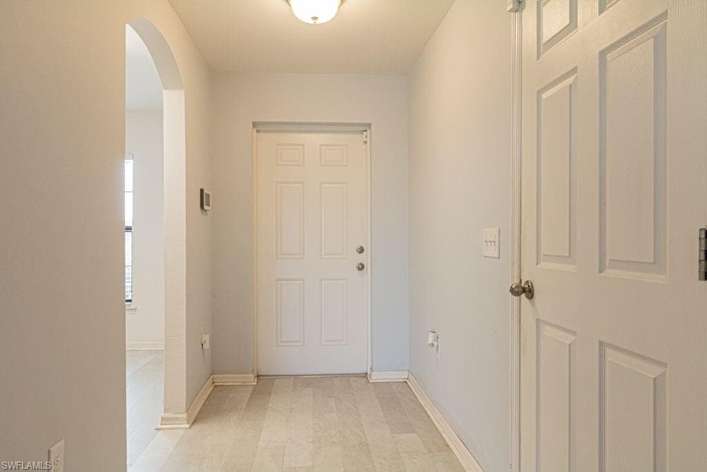 438 Shadow Lakes Dr, Lehigh Acres, FL 33974-9