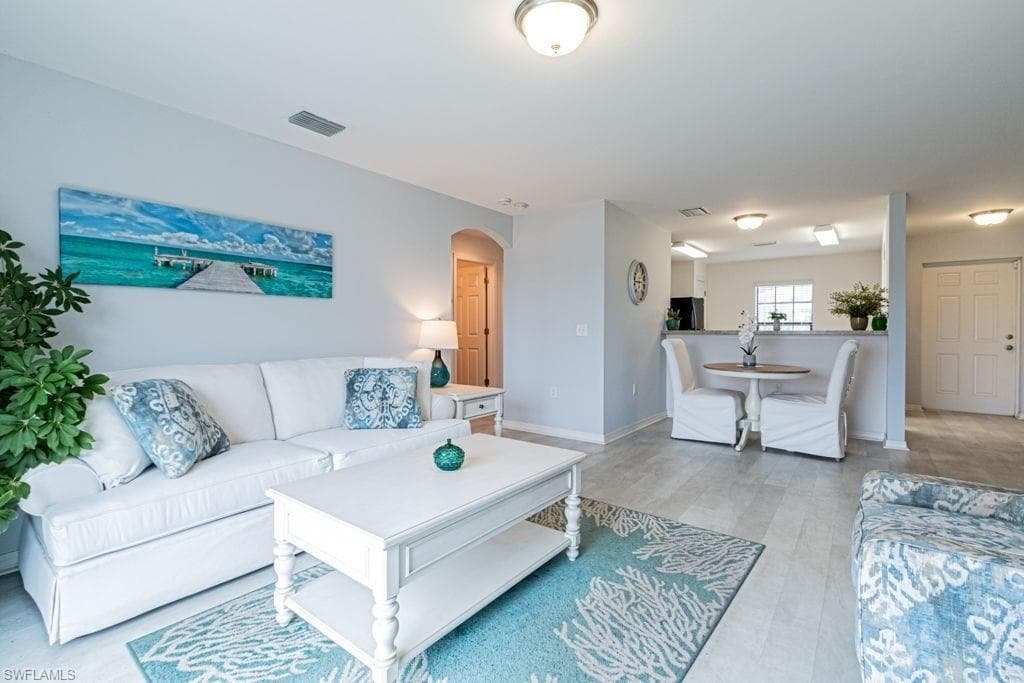 438 Shadow Lakes Dr, Lehigh Acres, FL 33974-7