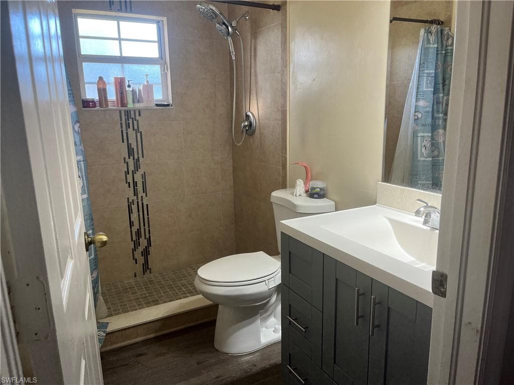 2111 23rd St SW, Naples, FL 34117-12