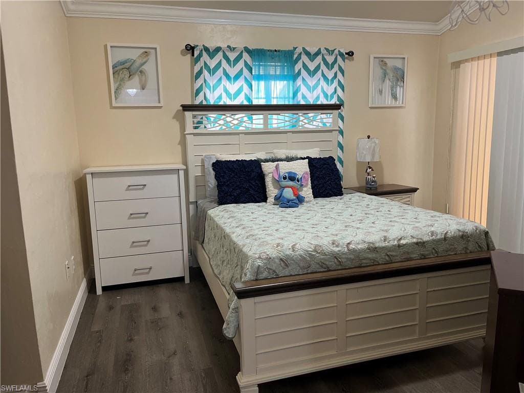2111 23rd St SW, Naples, FL 34117-16