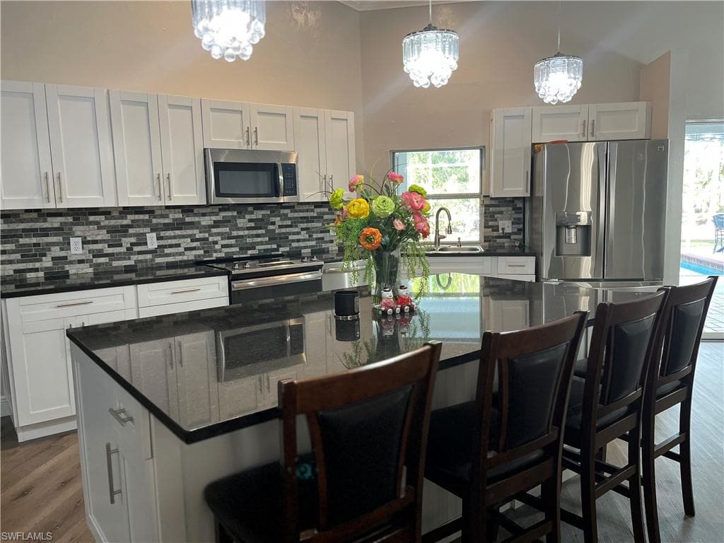 2111 23rd St SW, Naples, FL 34117-7