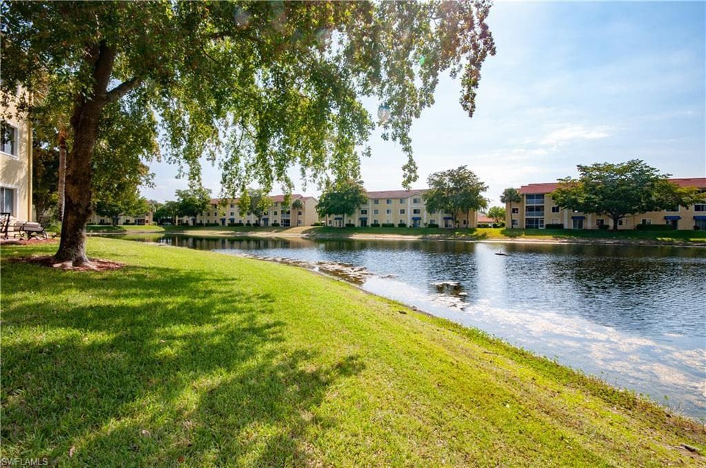 8288 Key Royal Ln 1435, Naples, FL 34119-16