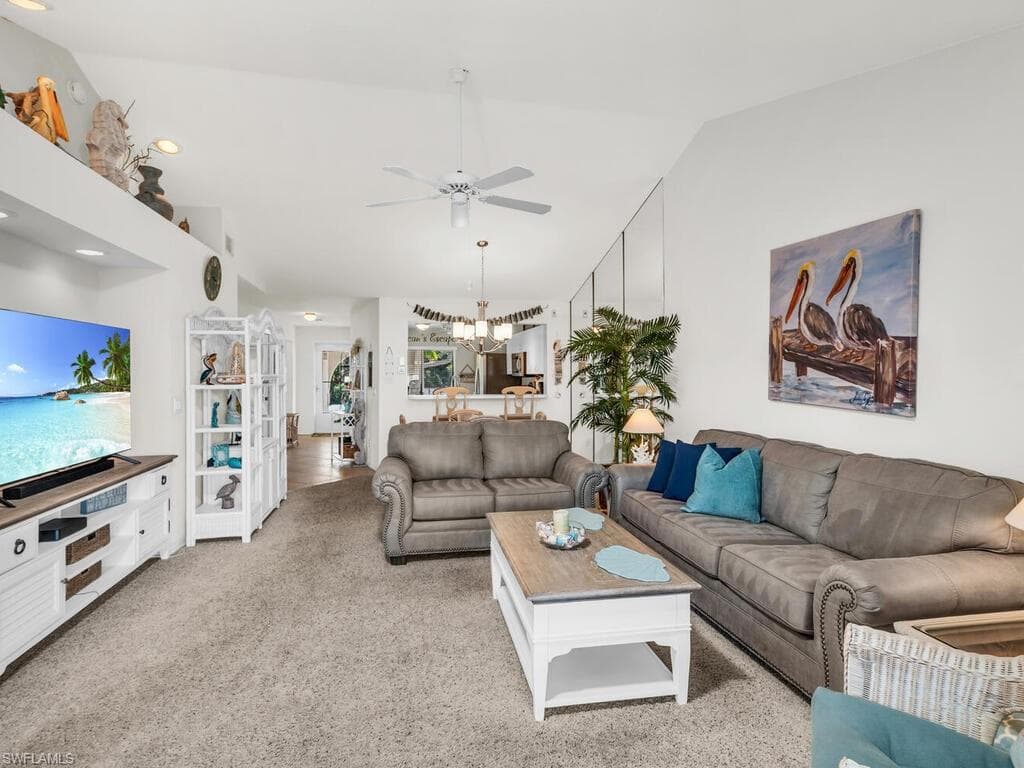 452 Belina Dr 2, Naples, FL 34104-14