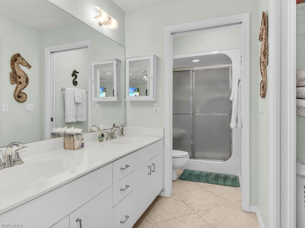 452 Belina Dr 2, Naples, FL 34104-16