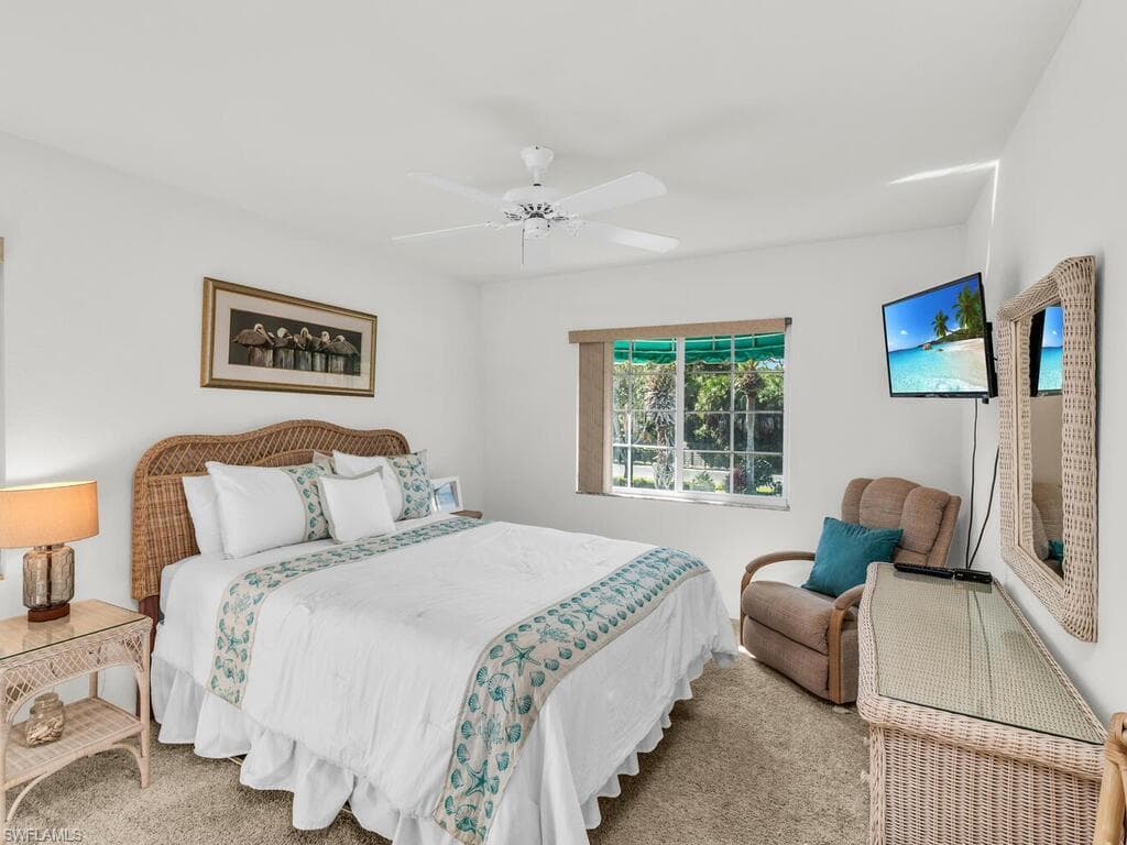452 Belina Dr 2, Naples, FL 34104-20