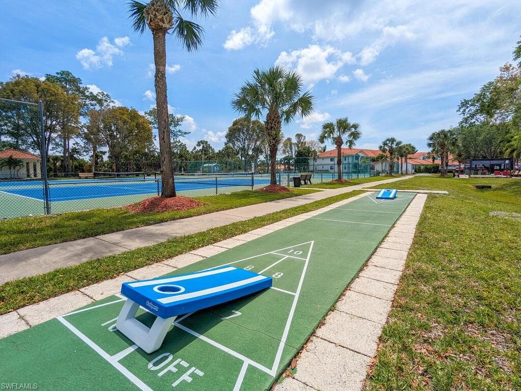 452 Belina Dr 2, Naples, FL 34104-27