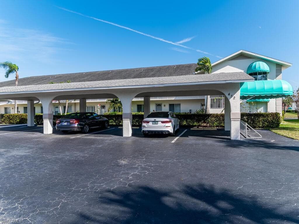 452 Belina Dr 2, Naples, FL 34104-30