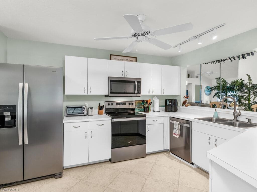 452 Belina Dr 2, Naples, FL 34104-6