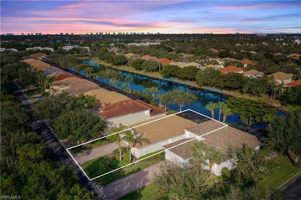 12868 Brynwood Way, Naples, FL 34105-10