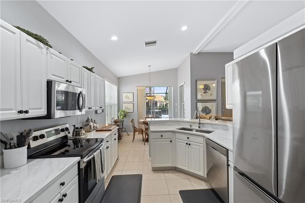12868 Brynwood Way, Naples, FL 34105-31