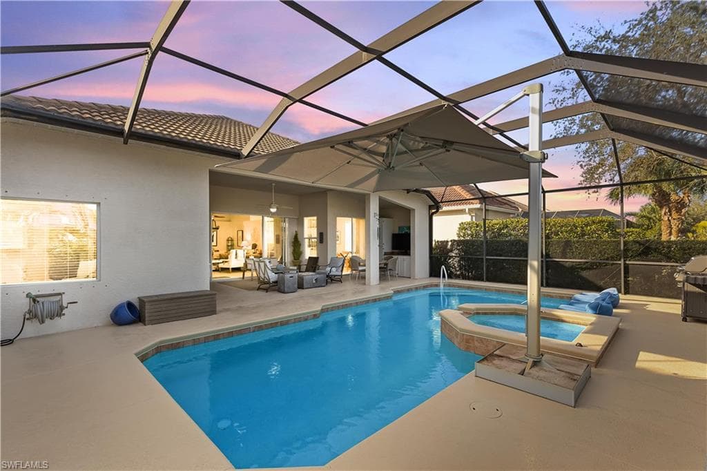 12868 Brynwood Way, Naples, FL 34105-6