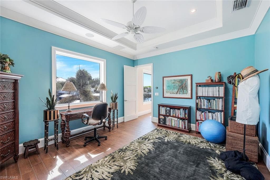 378 Seabee Ave, Naples, FL 34108-25
