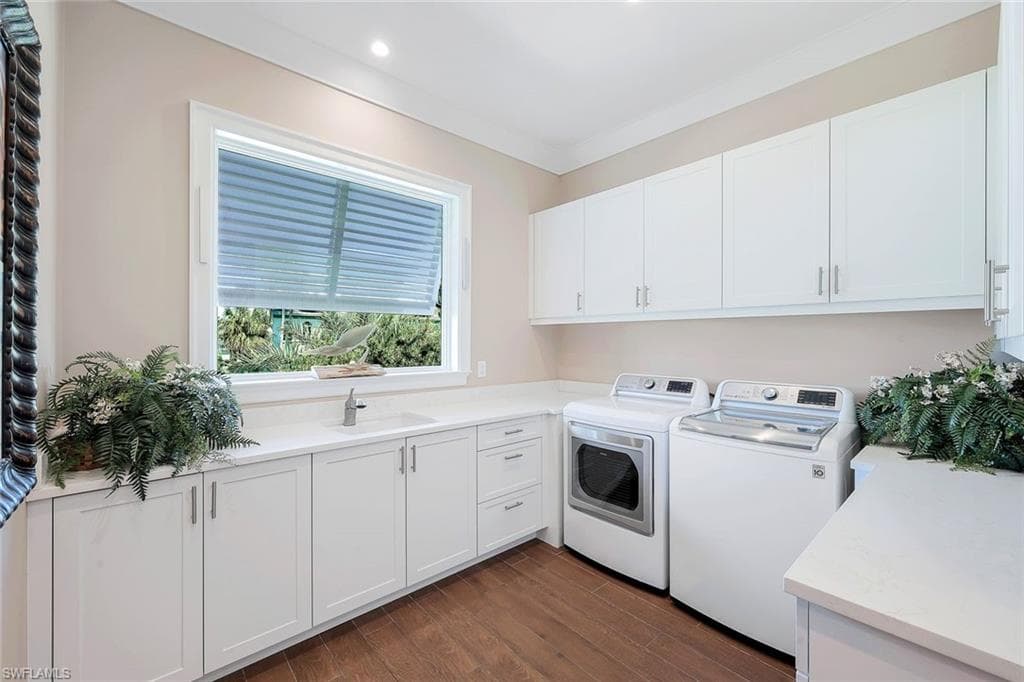 378 Seabee Ave, Naples, FL 34108-27