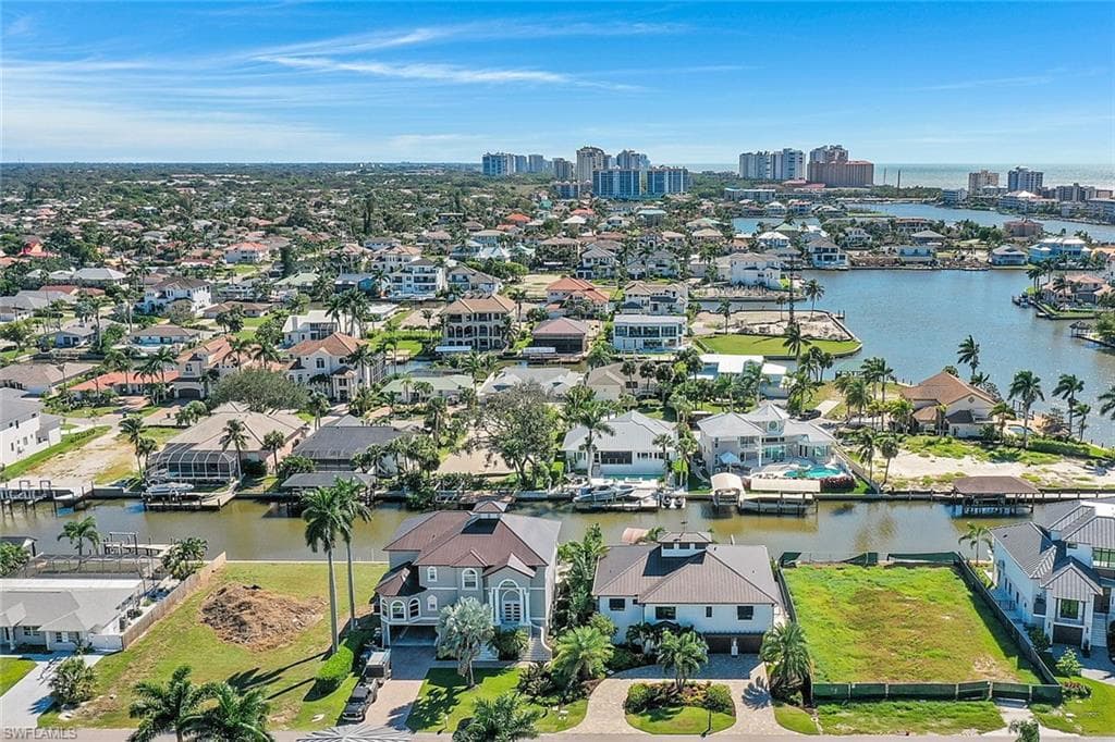 378 Seabee Ave, Naples, FL 34108-42
