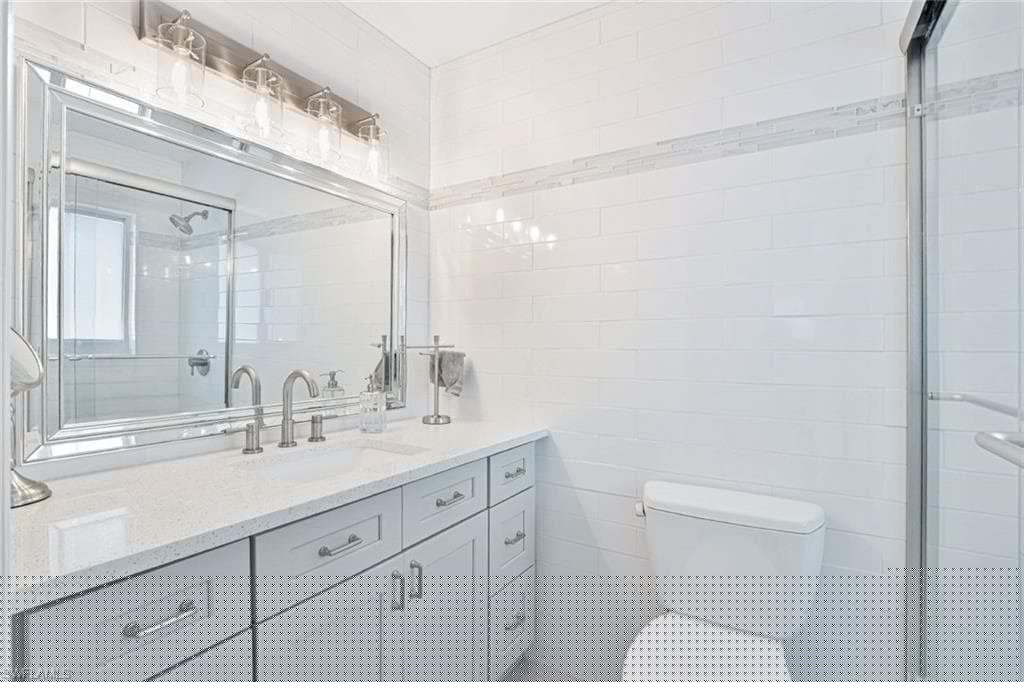 643 108th Ave N, Naples, FL 34108-19