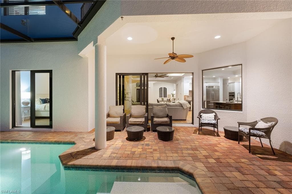 1812 Maywood Ct, Marco Island, FL 34145-46