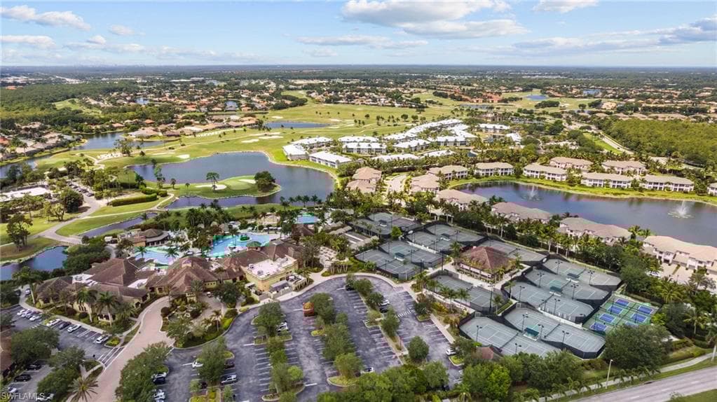 6589 Roma Way, Naples, FL 34113-38