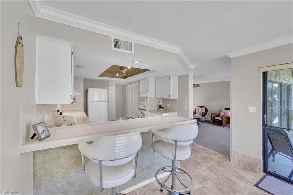 881 Panama Ct 201, Marco Island, FL 34145-11