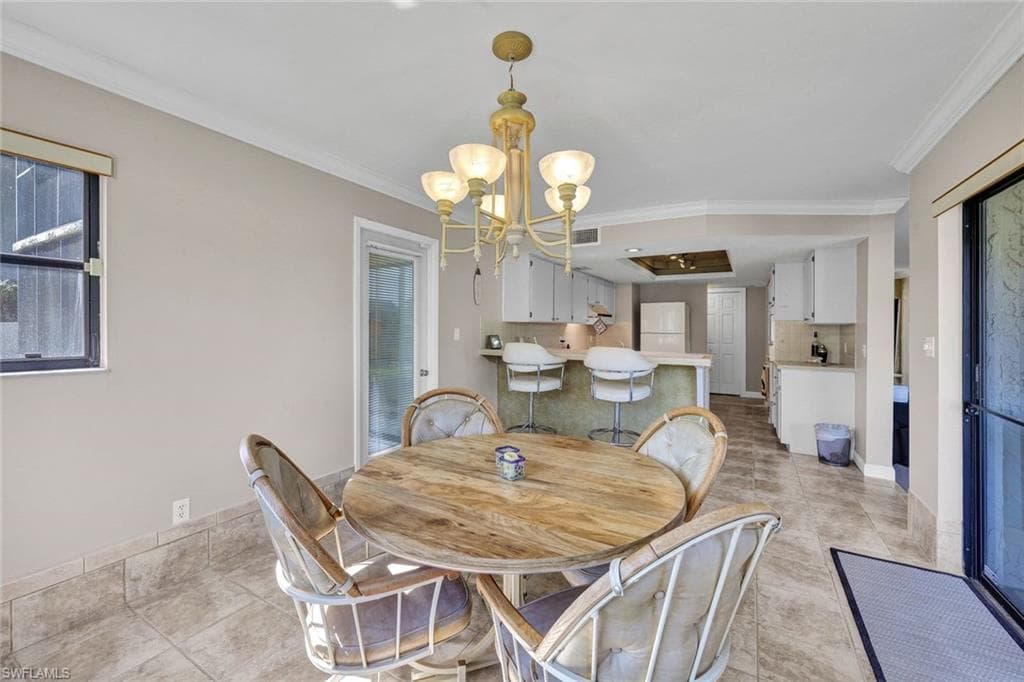 881 Panama Ct 201, Marco Island, FL 34145-14