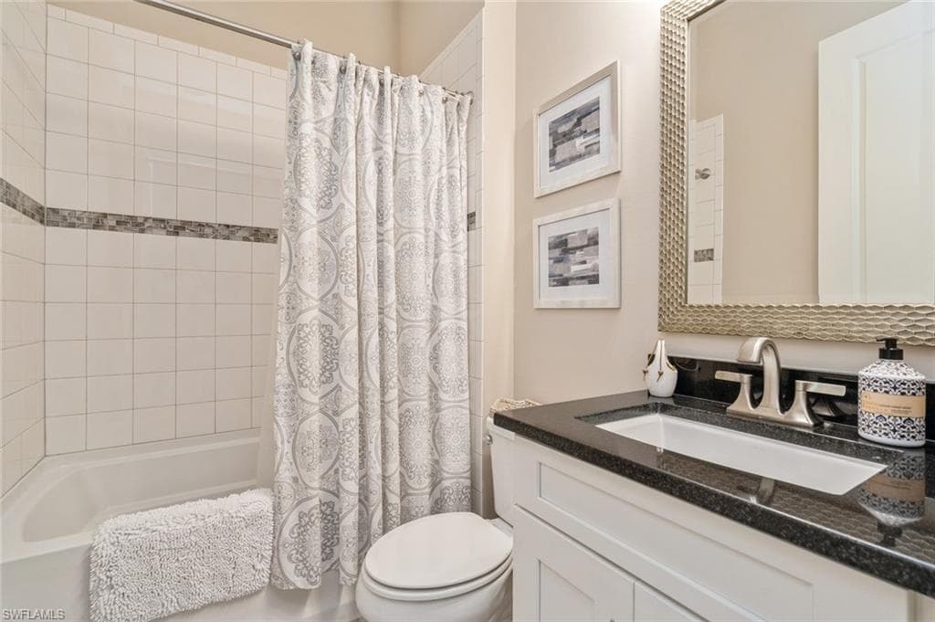 9410 Terresina Dr, Naples, FL 34119-12