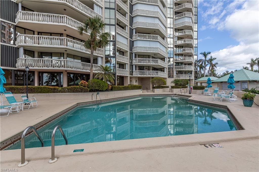 520 Collier Blvd 304, Marco Island, FL 34145-26
