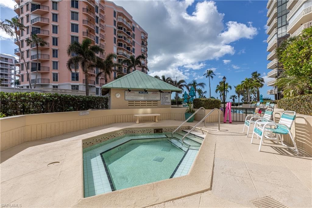 520 Collier Blvd 304, Marco Island, FL 34145-27
