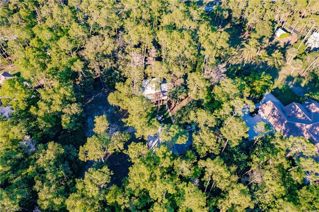 5400 Hawthorn Woods Way, Naples, FL 34116-10
