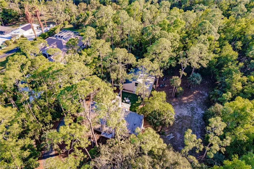 5400 Hawthorn Woods Way, Naples, FL 34116-11