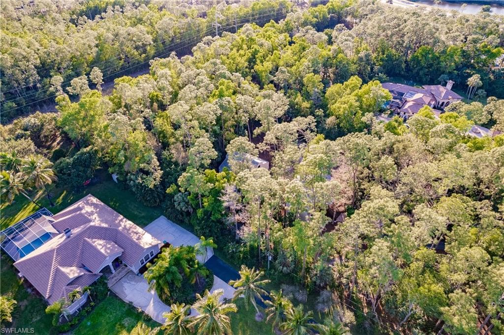 5400 Hawthorn Woods Way, Naples, FL 34116-12
