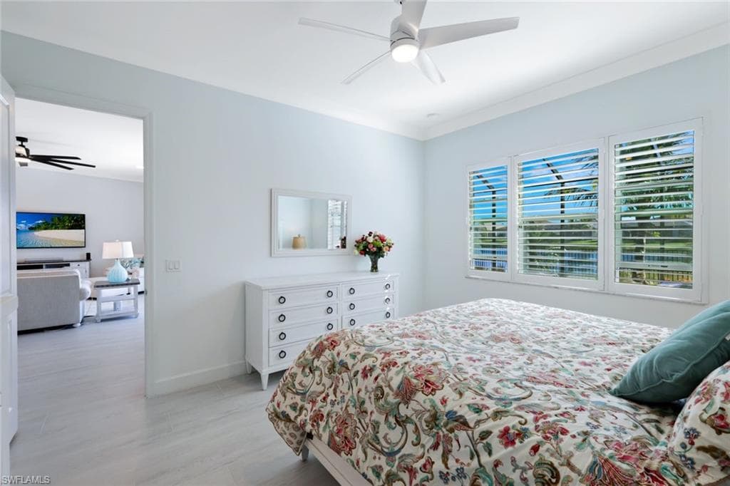 11555 Jacaranda Dr, Naples, FL 34120-16