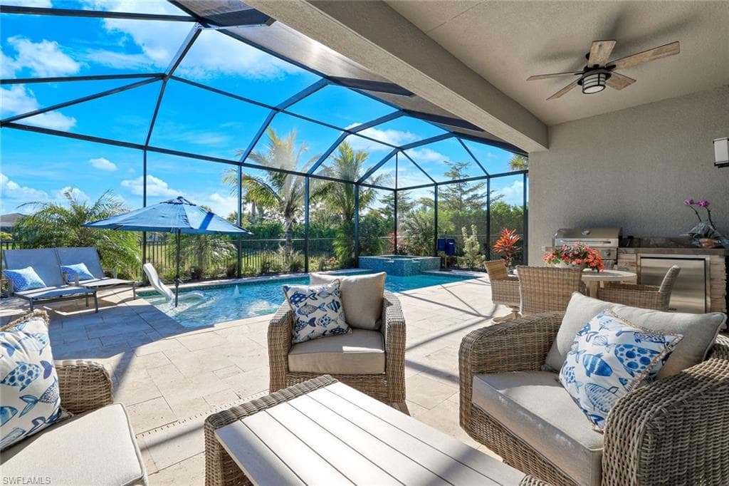 11555 Jacaranda Dr, Naples, FL 34120-1