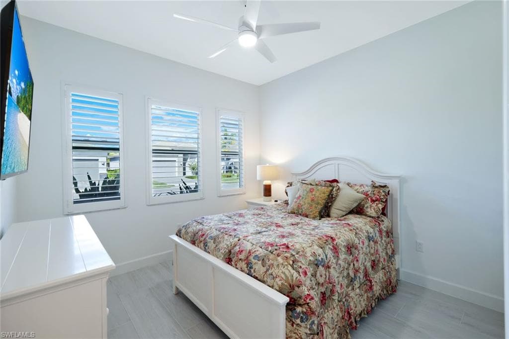 11555 Jacaranda Dr, Naples, FL 34120-19
