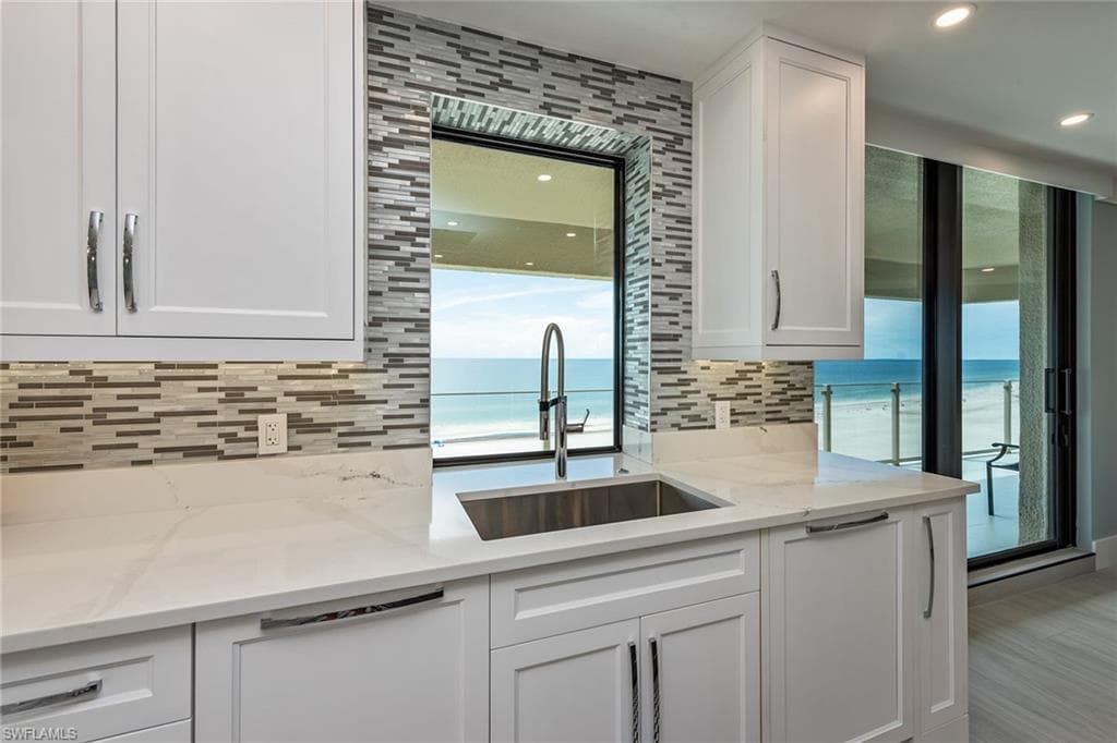 176 Collier Blvd Ph-a, Marco Island, FL 34145-21