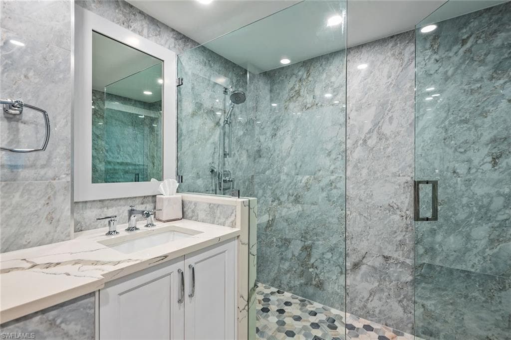 176 Collier Blvd Ph-a, Marco Island, FL 34145-35