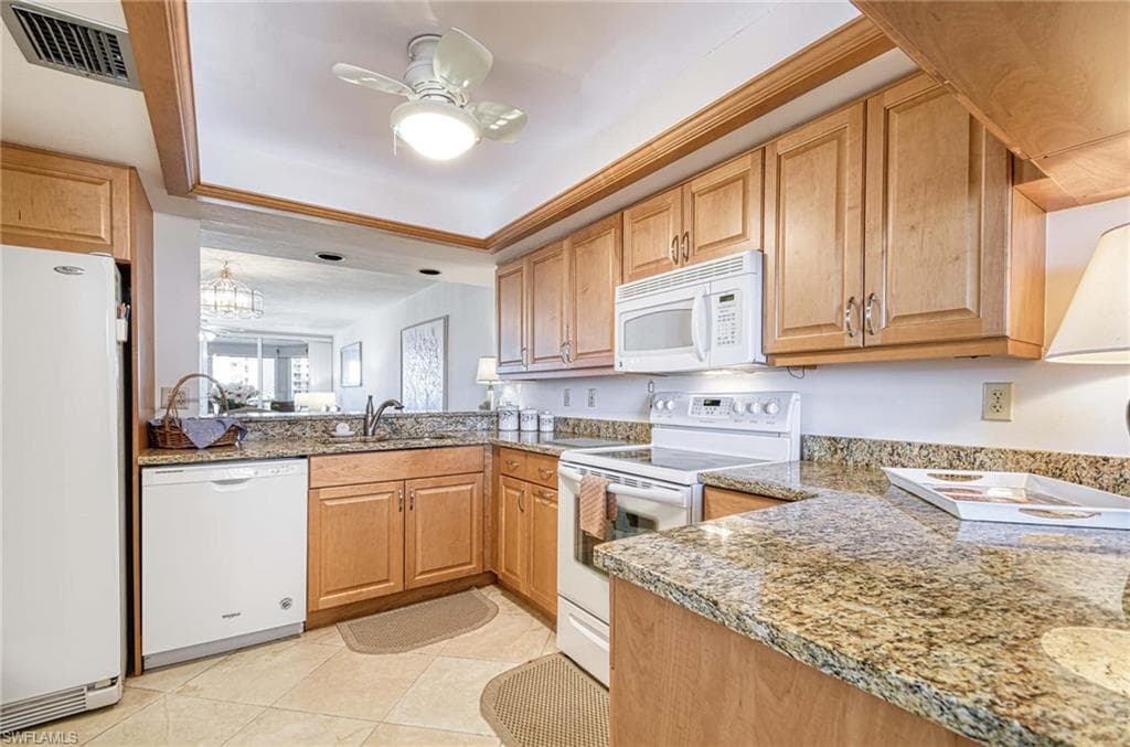 11116 Gulf Shore Dr B502, Naples, FL 34108-8