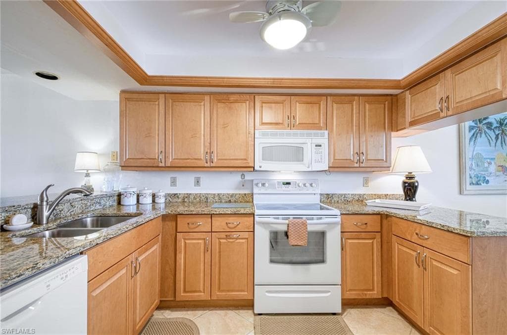 11116 Gulf Shore Dr B502, Naples, FL 34108-9