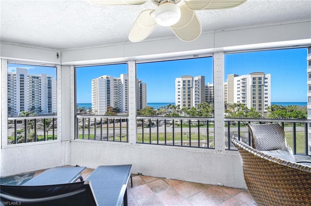 11116 Gulf Shore Dr B502, Naples, FL 34108-17