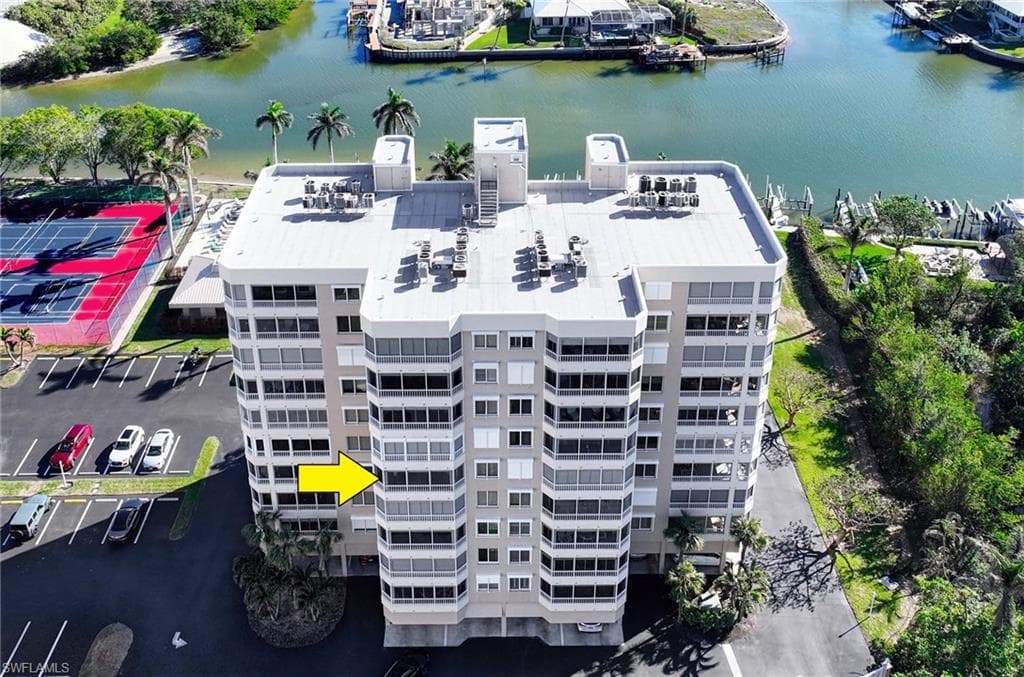 11116 Gulf Shore Dr B502, Naples, FL 34108-2