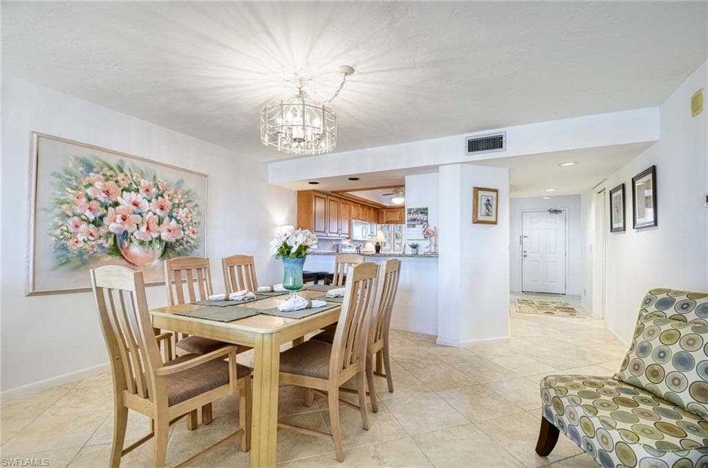 11116 Gulf Shore Dr B502, Naples, FL 34108-5