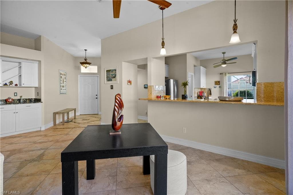 127 Napa Ridge Way, Naples, FL 34119-28