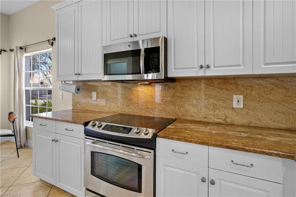 127 Napa Ridge Way, Naples, FL 34119-37