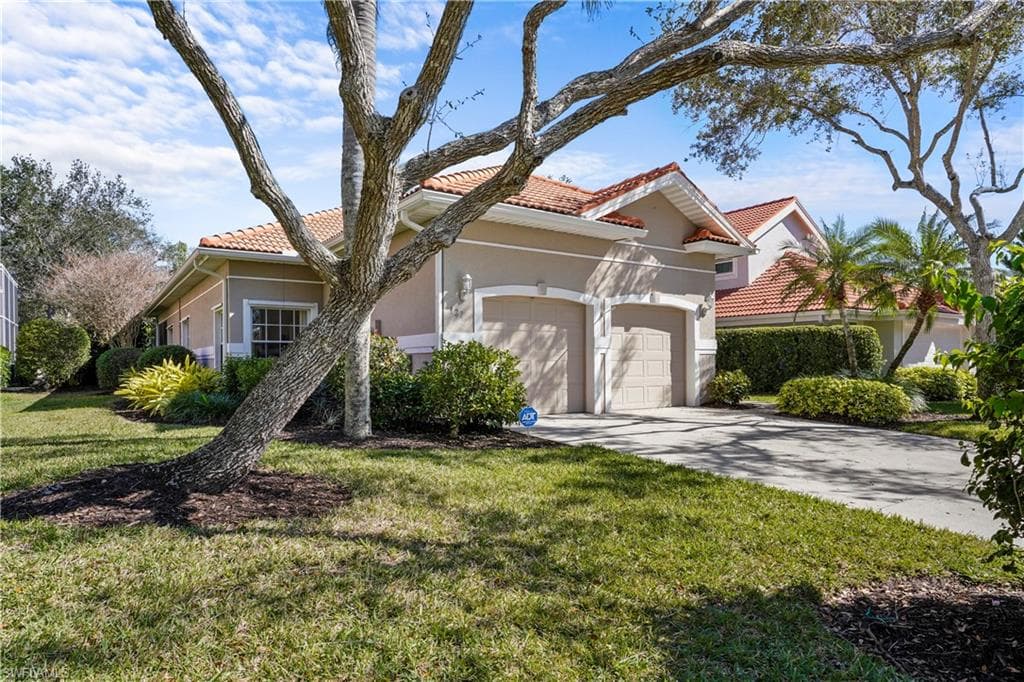127 Napa Ridge Way, Naples, FL 34119-6