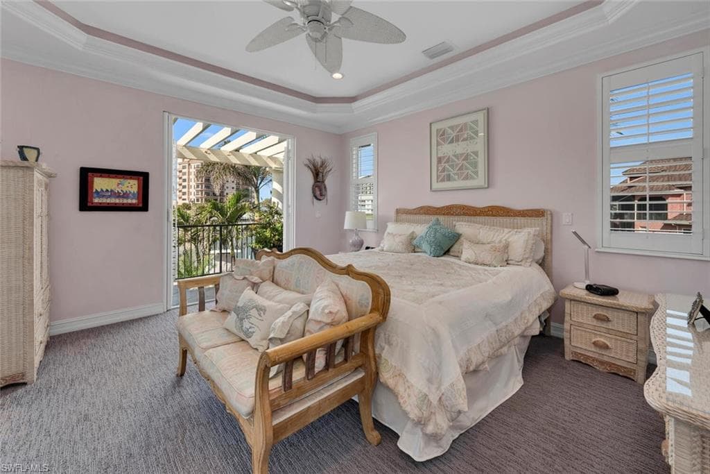 125 Conners Ave, Naples, FL 34108-15