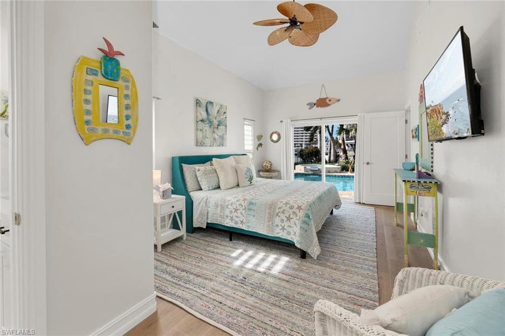 125 Conners Ave, Naples, FL 34108-20