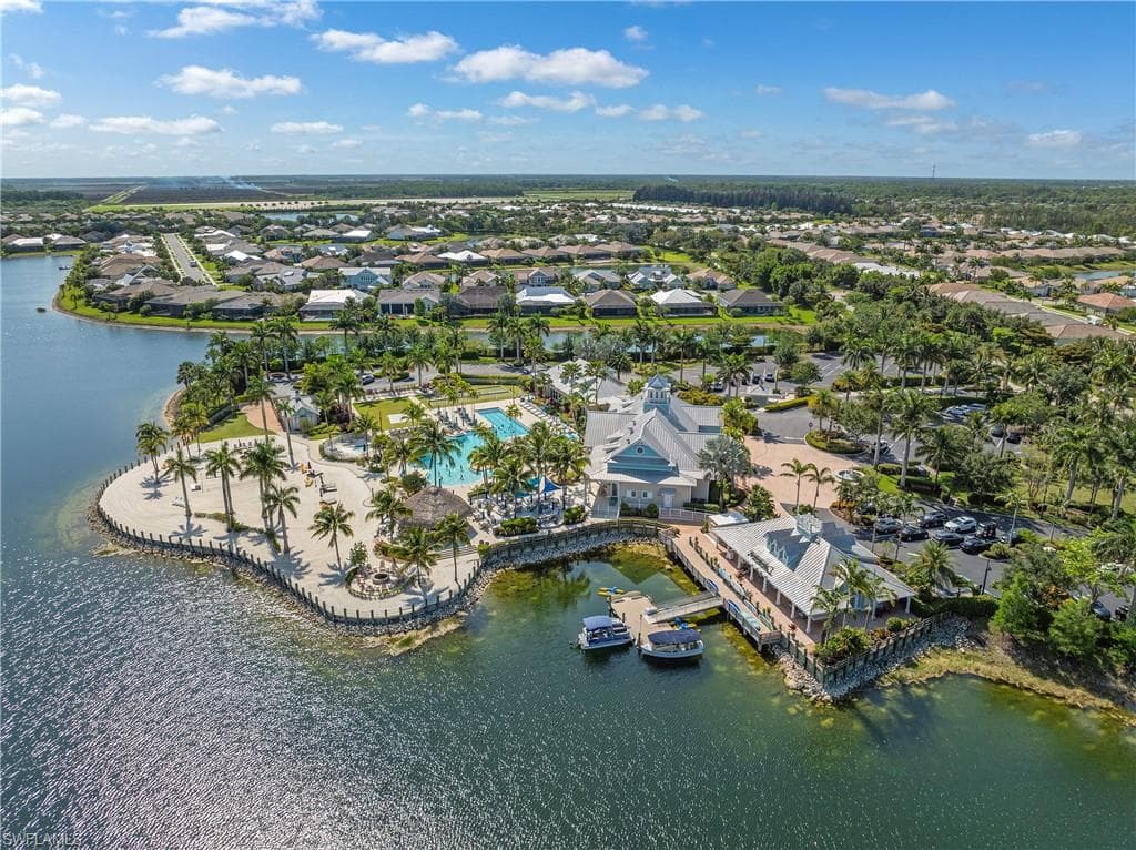 14521 Stern Way, Naples, FL 34114-36