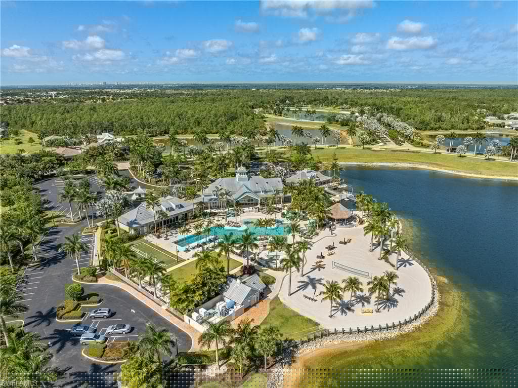 14521 Stern Way, Naples, FL 34114-37