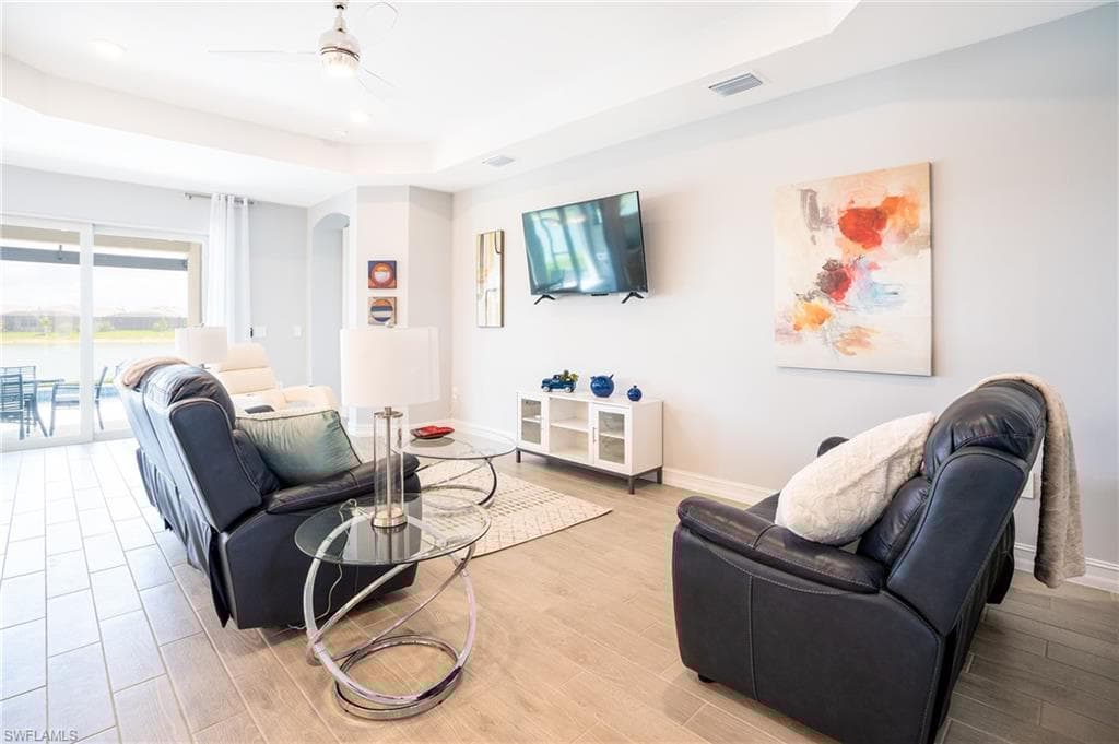14521 Stern Way, Naples, FL 34114-5