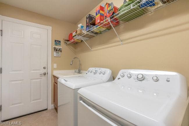7268 Salerno Ct, Naples, FL 34114-28